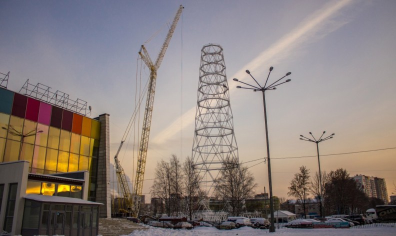 В Перми строящаяся телевизионная башня преодолела высоту в сто метров